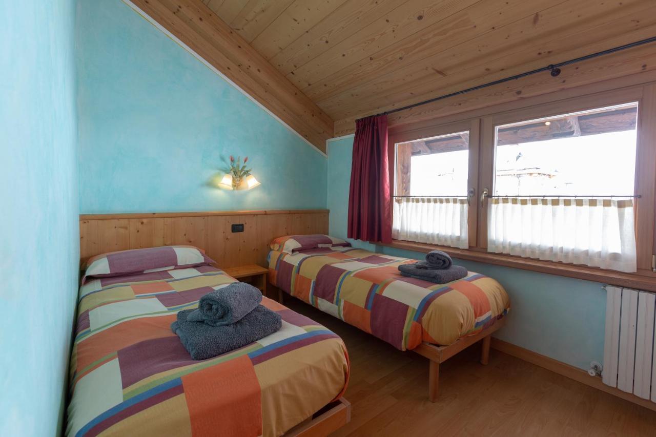 La Grolla Rooms & Apartments Livigno Luaran gambar