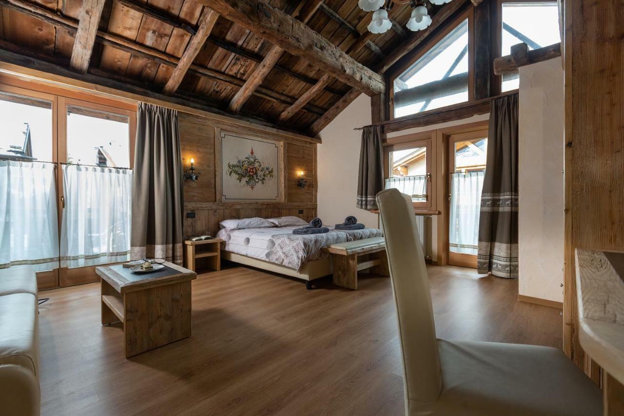 La Grolla Rooms & Apartments Livigno Luaran gambar